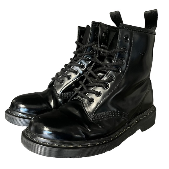 Dr. Martens Shoes - Dr. Martens 1460 MONO SMOOTH LEATHER LACE UP BOOTS Black 8-Eye Women’s Size 8